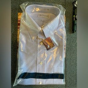 Light blue B.J. Barnett LS button down 15.5 32/33  NIB
